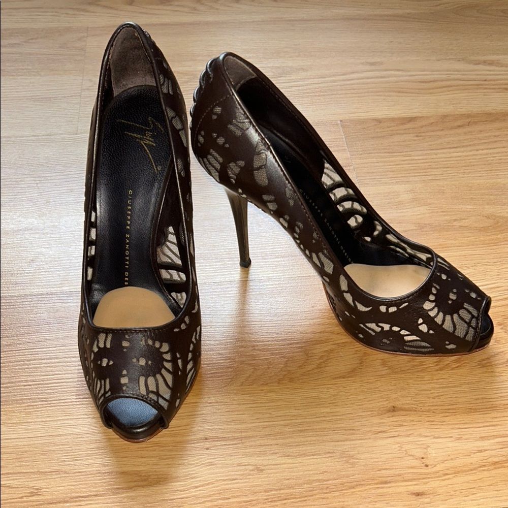 Giuseppe Zanotti brown leather Peep-Toe Heels Size 37.5 Made in Italy